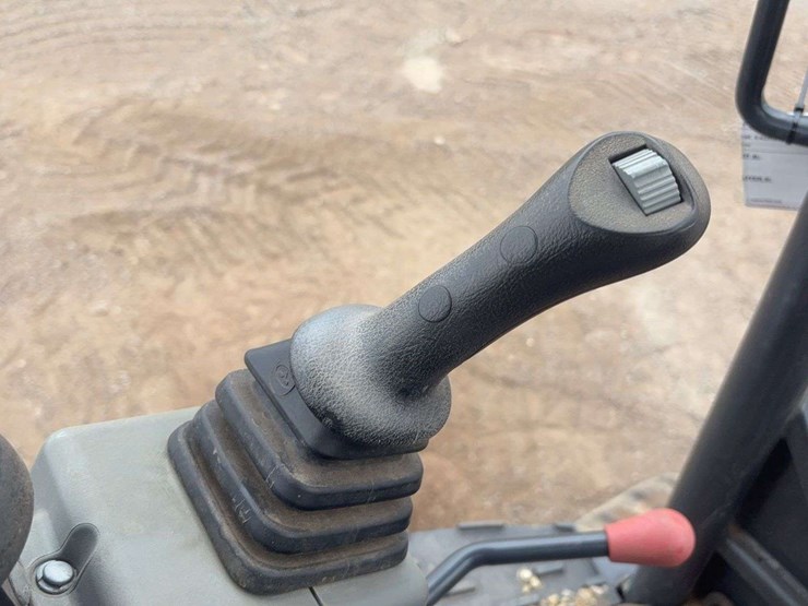 2023-bobcat-e42r2-image-46