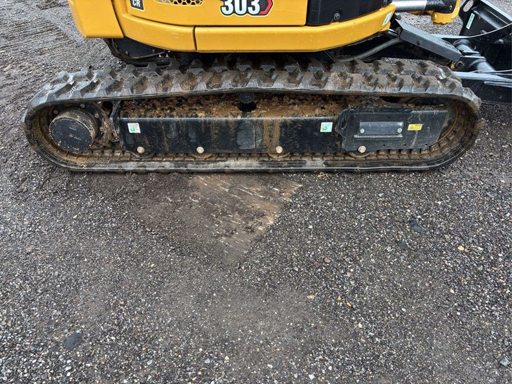 2023-caterpillar-303-image-7