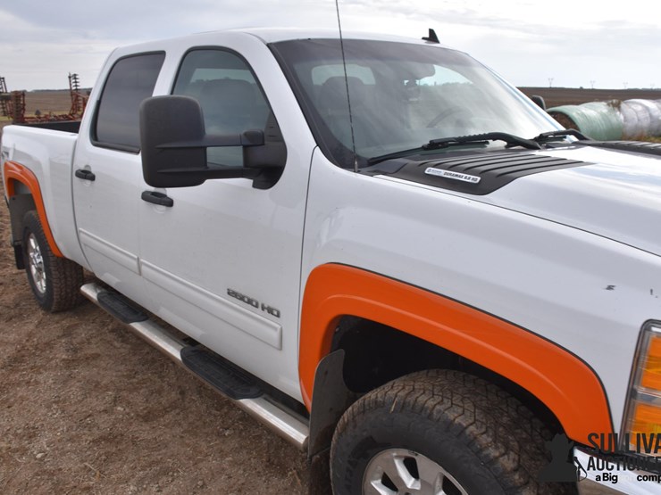 chevrolet-silverado-2500-image-20