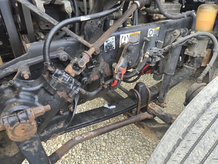 2013-kenworth-t660-image-32