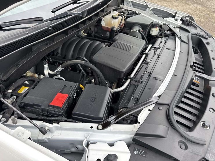 2023-gmc-yukon-denali-image-30