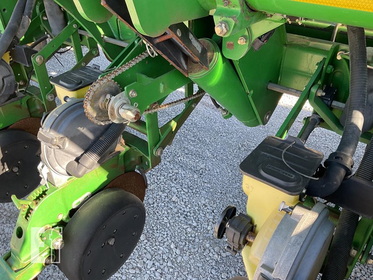 john-deere-1790-image-14