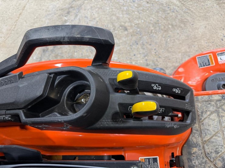 2023-kubota-bx23s-image-32