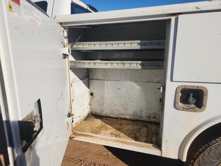 chevrolet-3500-image-21