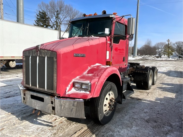 2005-kenworth-t800-image-2