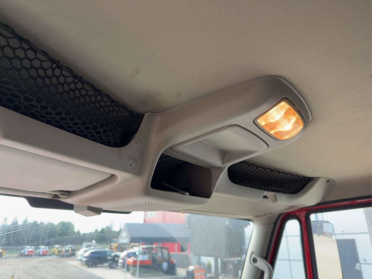 2013-international-workstar-7400-image-75