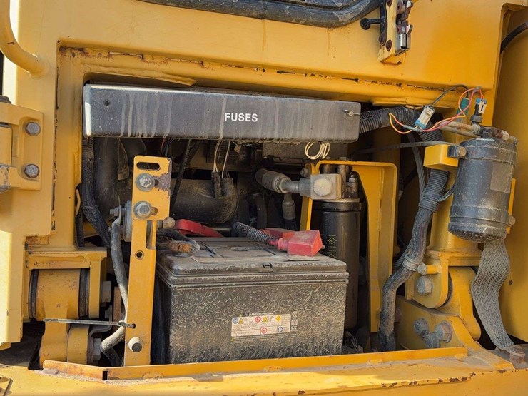 john-deere-850-image-22