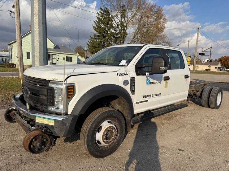 ford-f550-image-1