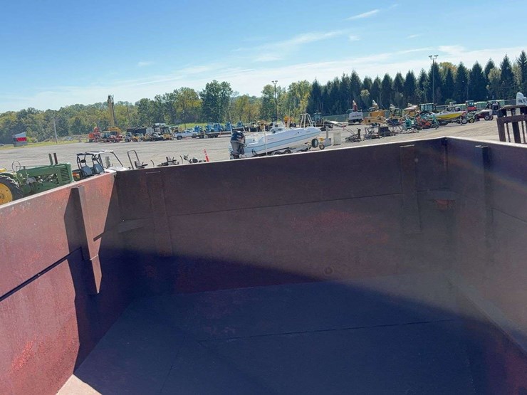 j&m-gravity-wagon-image-18