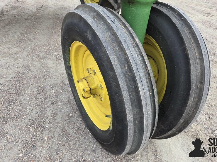 john-deere-b-image-14