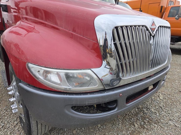 international-durastar-4300-image-9