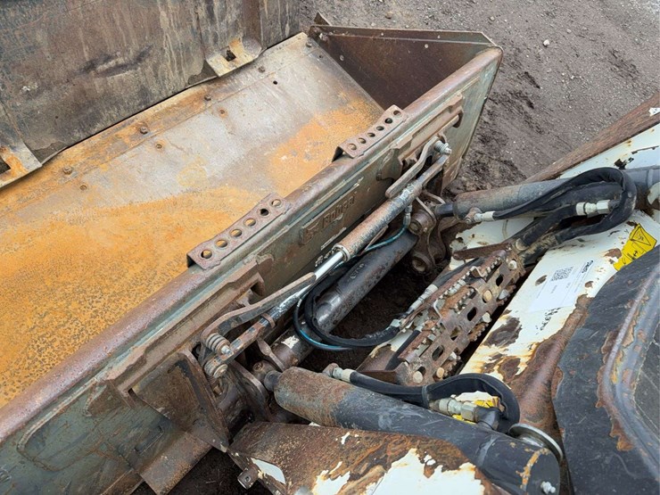 bobcat-t595-image-37