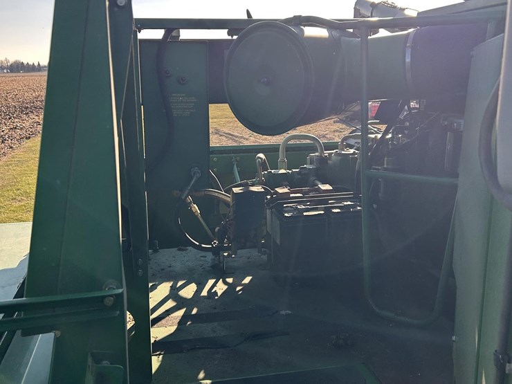 1997-john-deere-9600-image-66