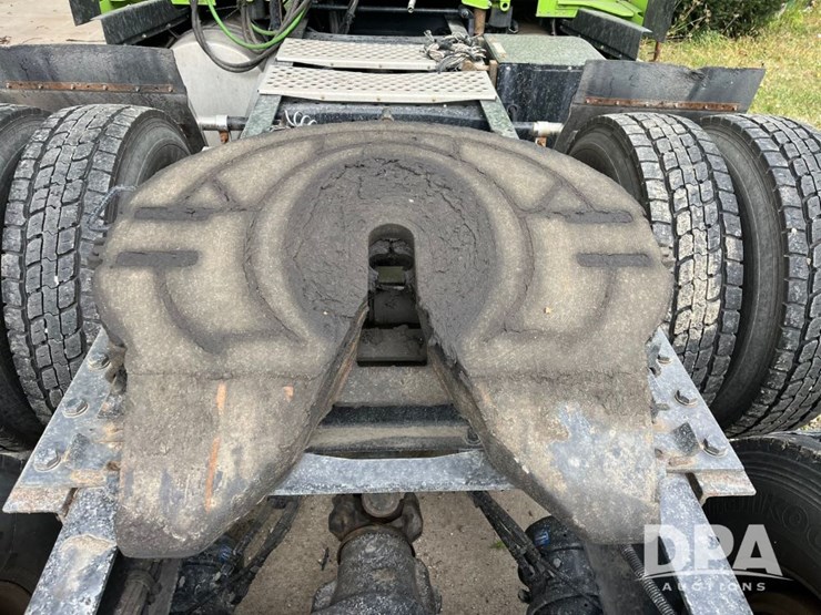 kenworth-t680-image-32