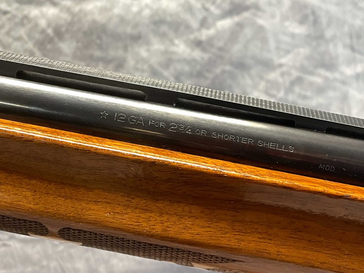#2357-•-remington-model-1100-12-ga.-semi-auto-shotgun,-sn:-m053220v-image-12