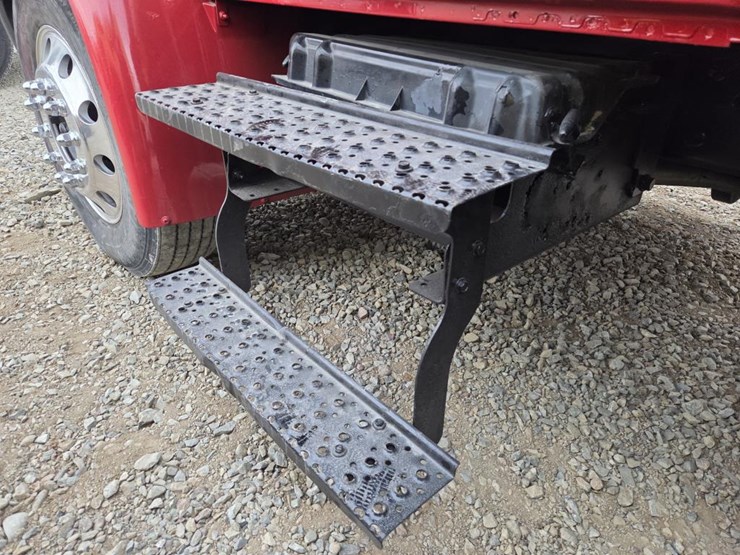 international-durastar-4300-image-30