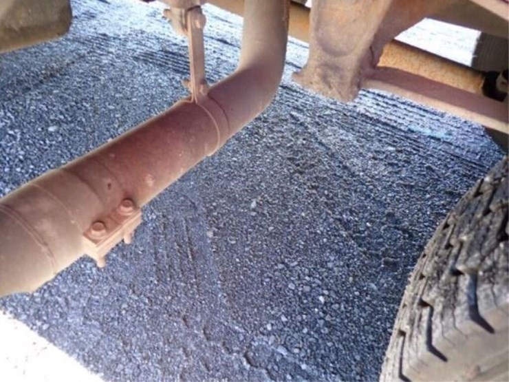 2015-freightliner-mt55-image-74