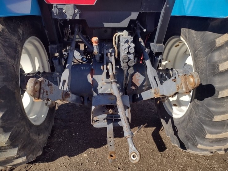 new-holland-4630-image-22