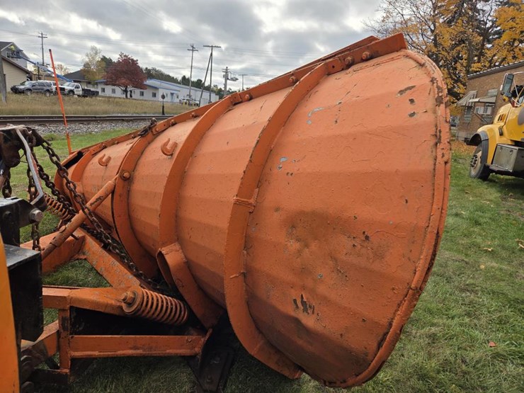 mack-rd690s-image-13