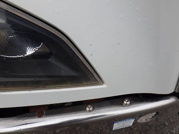 freightliner-cascadia-126-image-4