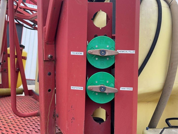 hardi-command-sprayer-image-13