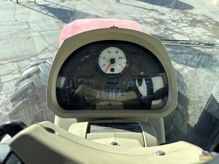 massey-ferguson-8730-image-24