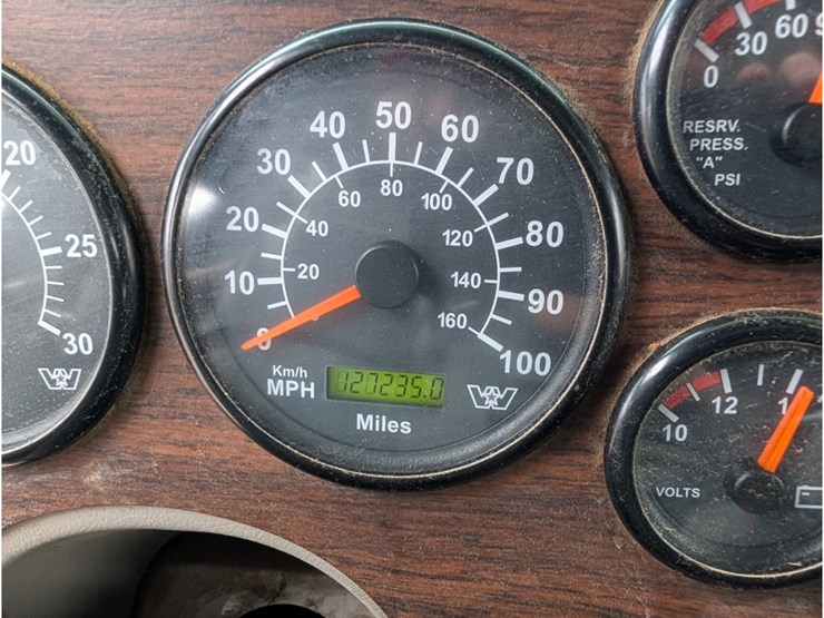 western-star-4700sb-image-28