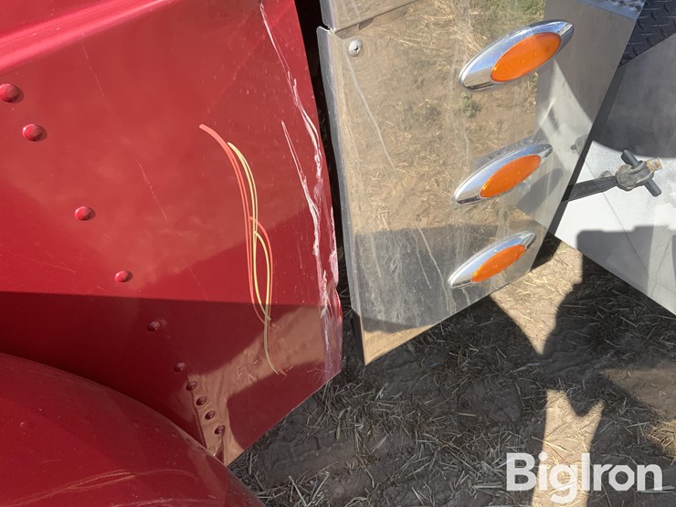 1999-peterbilt-379-image-13