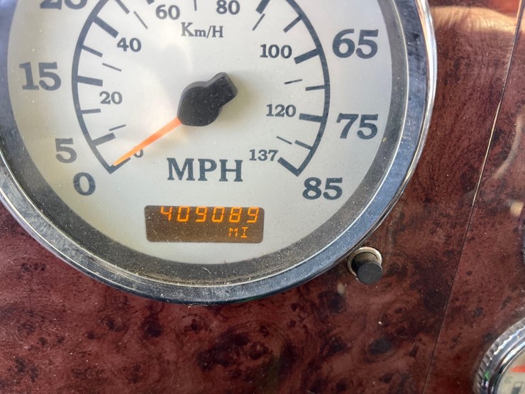 2005-international-9200i-image-36