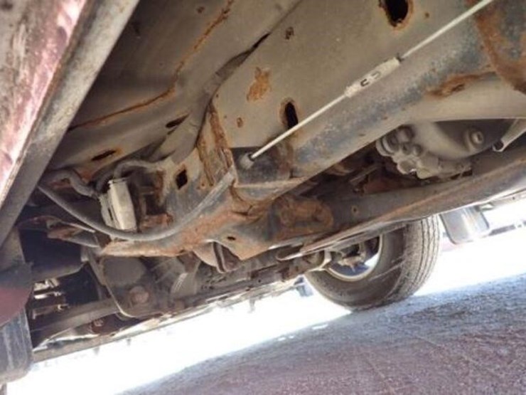 ram-1500-slt-image-85