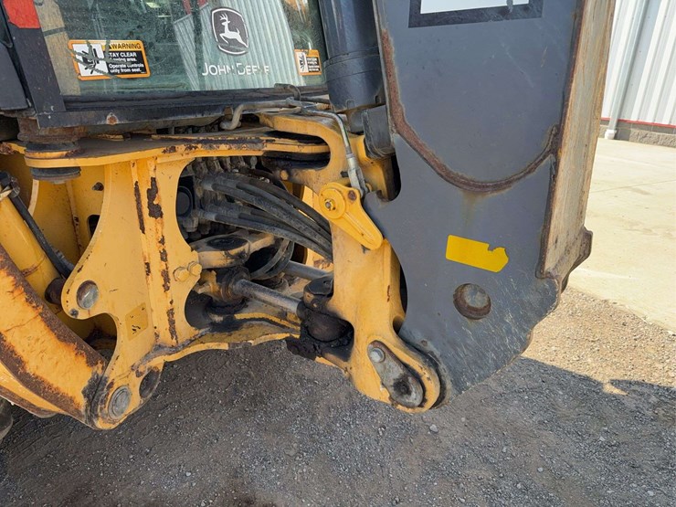 2012-deere-310k-image-19