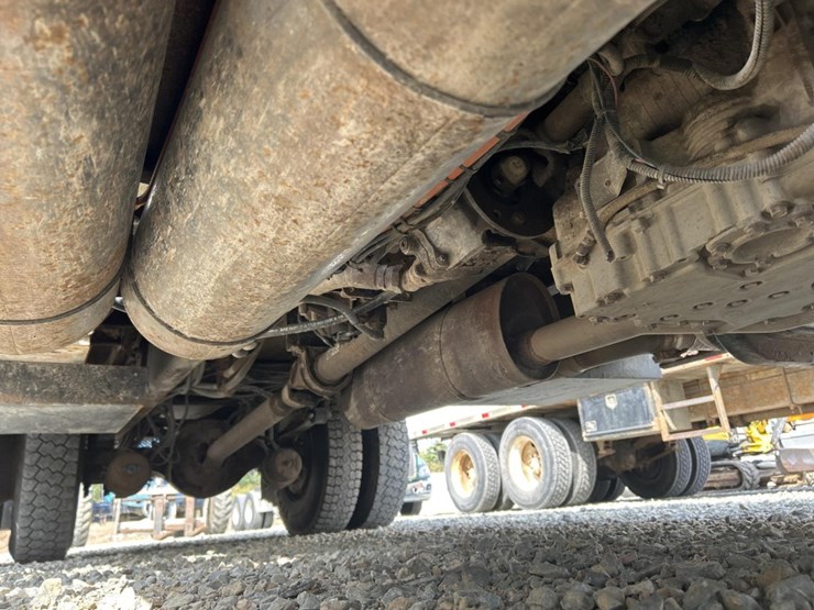 international-4000-image-66