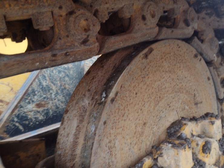 deere-550k-lgp-image-38