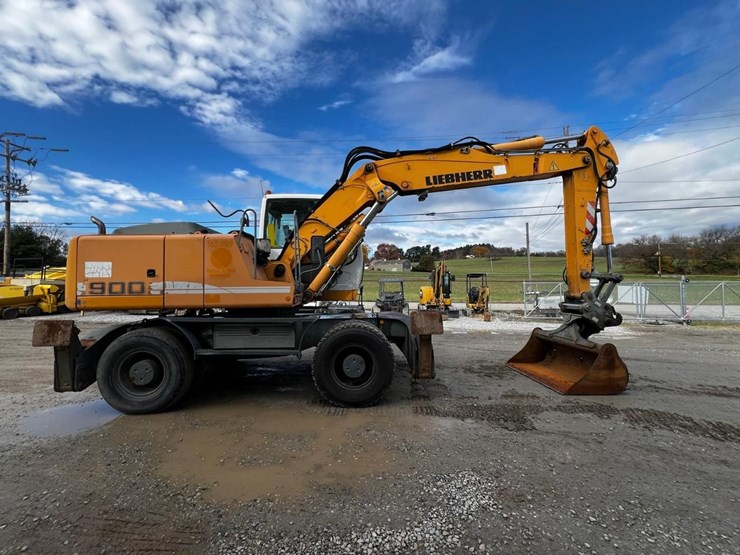 liebherr-a900c-image-6