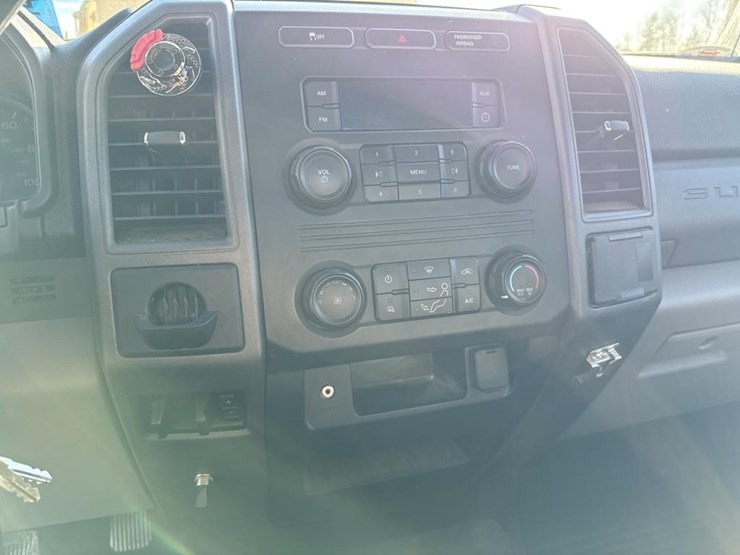 2017-ford-f250-image-46