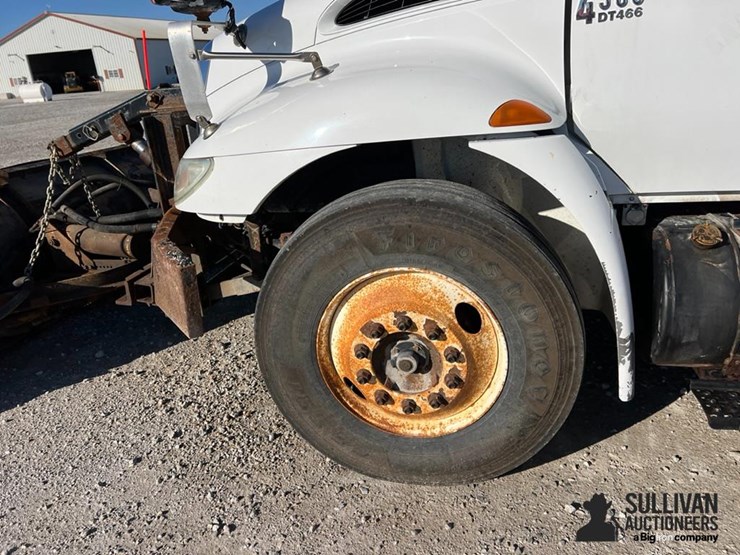 international-durastar-4300-image-19