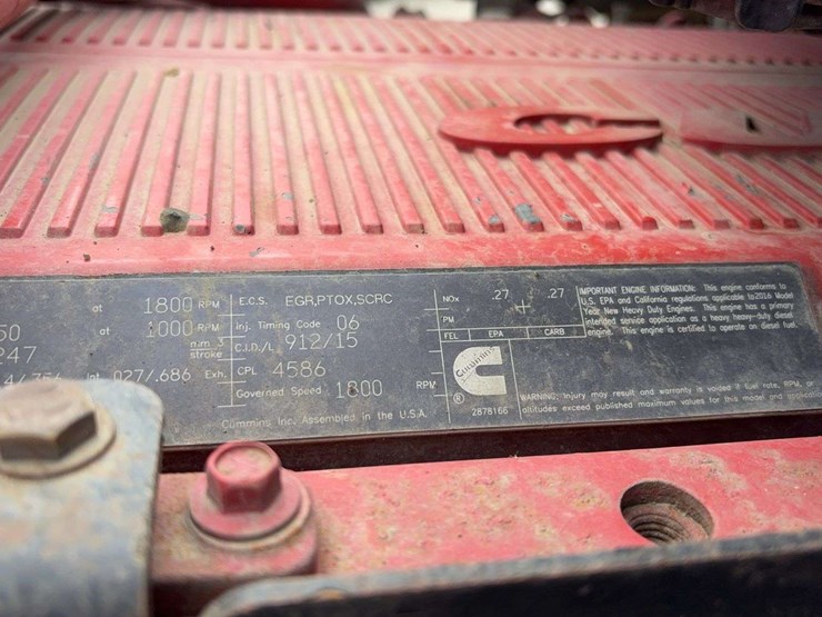 2017-kenworth-t880-image-45