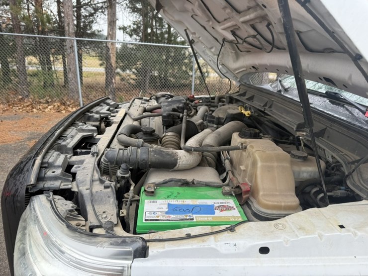 2012-ford-f550-image-10