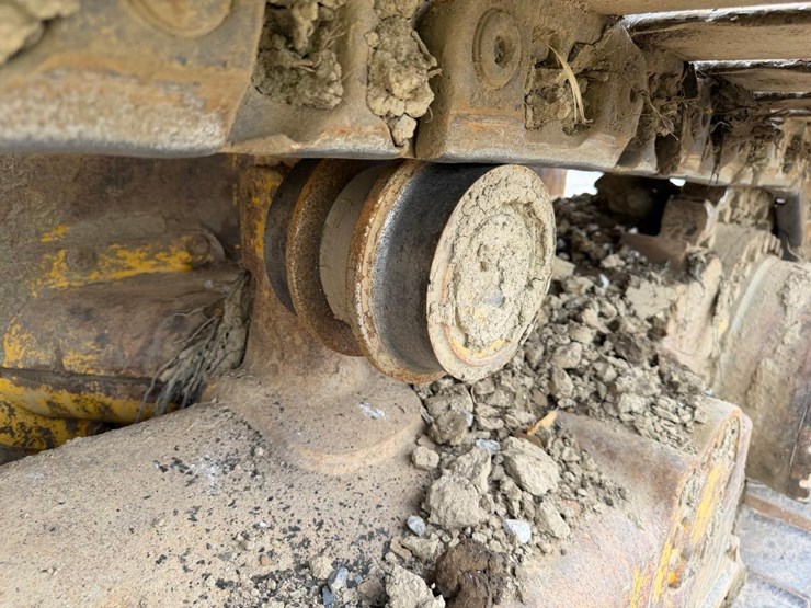 2015-komatsu-d51ex-22-image-15