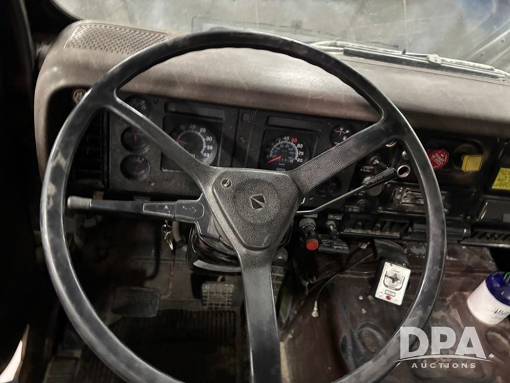 1989-international-2375-plow-truck-(dr12639-unit-215)-image-39