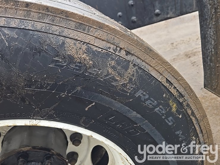 kenworth-t370-image-13