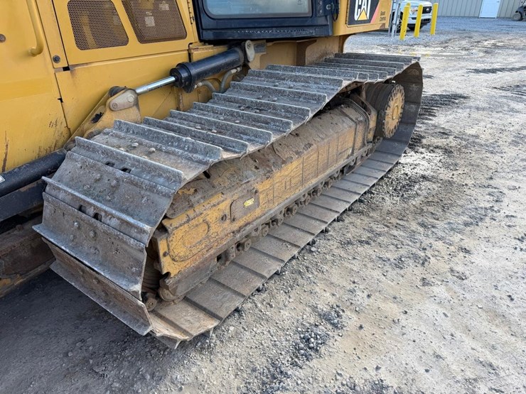 2019-caterpillar-d5k2-image-12