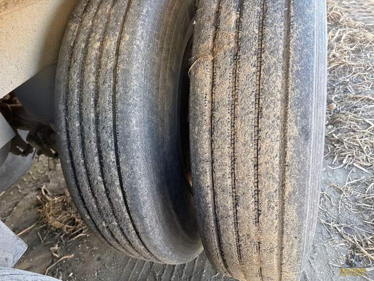 2010-imco-silage-trailer-image-14