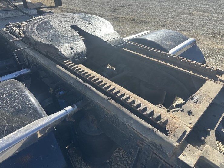 2009-kenworth-t800-image-25