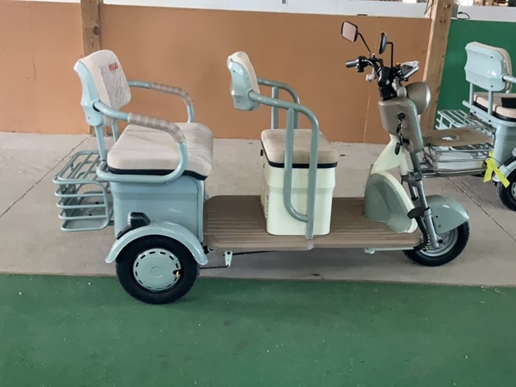 2025-irgc40-mini-golf-cart-(new)-image-1