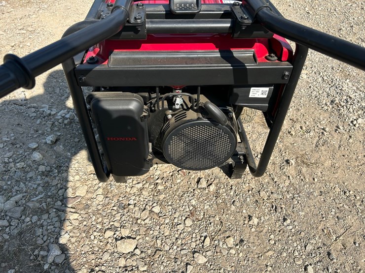 honda-em5000sx-image-4