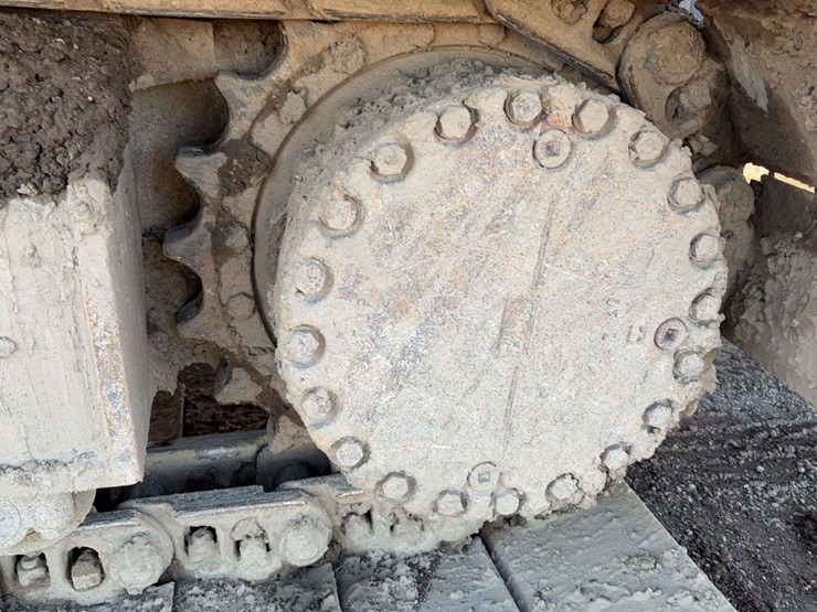 komatsu-pc210-lc-10-image-6