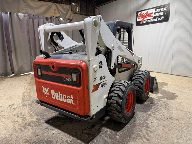 2022-bobcat-s740-image-5