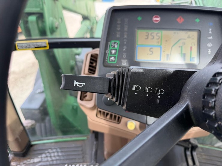 2000-john-deere-7810-image-30