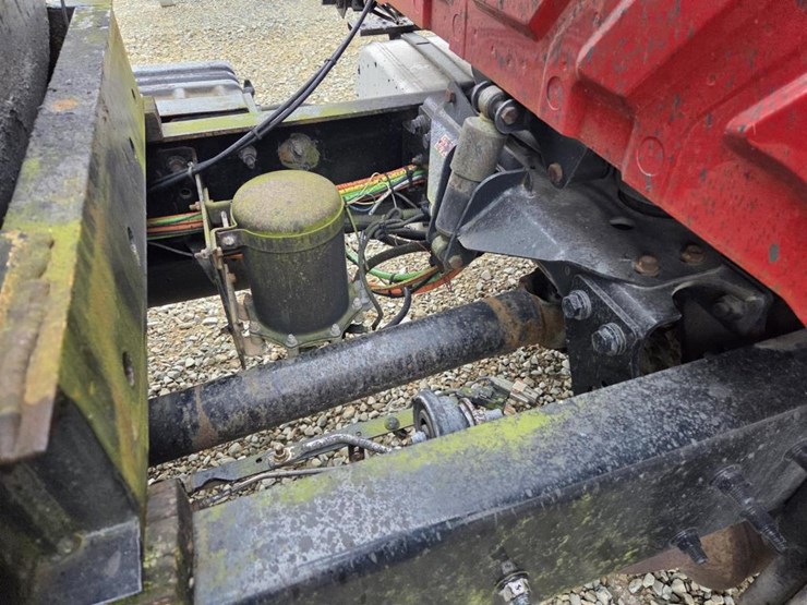 2011-international-durastar-4400-image-25